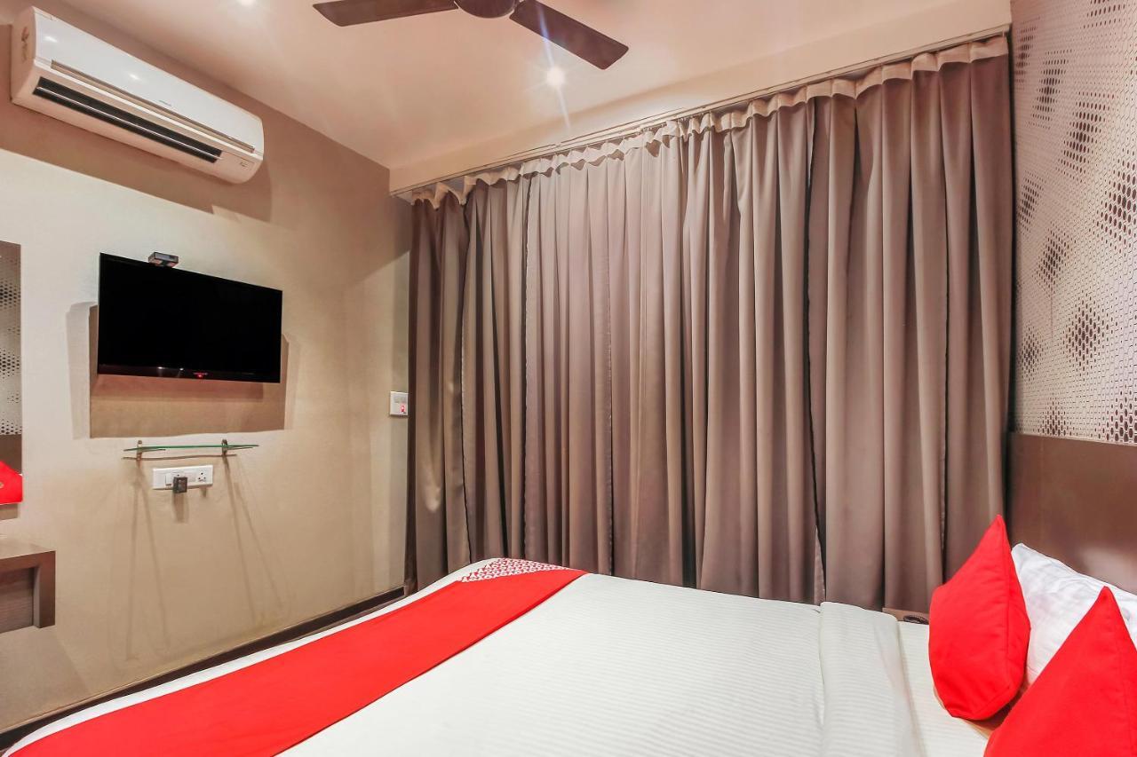 Zahirabad Oyo 26991 Stanza Luxurios Stay المظهر الخارجي الصورة