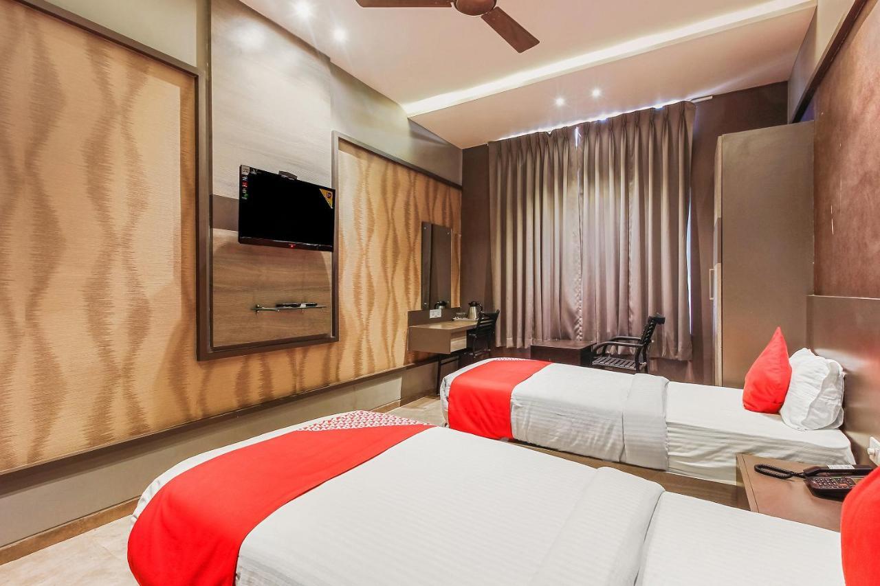 Zahirabad Oyo 26991 Stanza Luxurios Stay المظهر الخارجي الصورة
