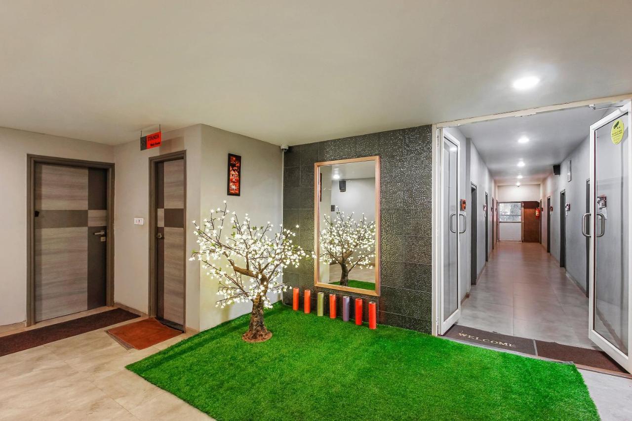Zahirabad Oyo 26991 Stanza Luxurios Stay المظهر الخارجي الصورة