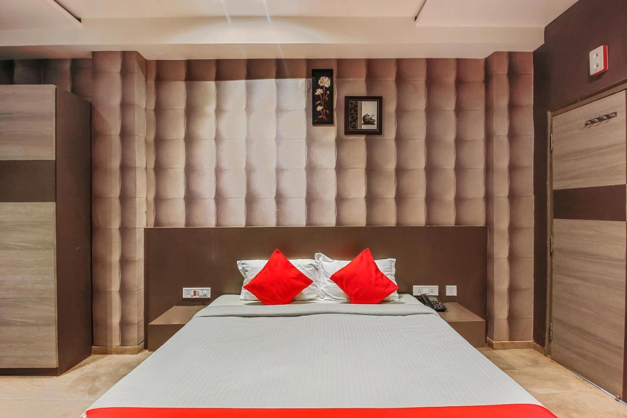Zahirabad Oyo 26991 Stanza Luxurios Stay المظهر الخارجي الصورة