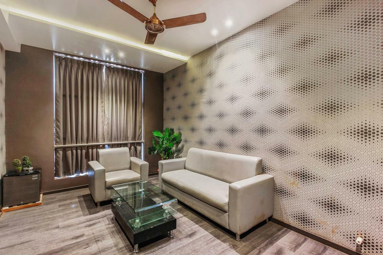Zahirabad Oyo 26991 Stanza Luxurios Stay المظهر الخارجي الصورة